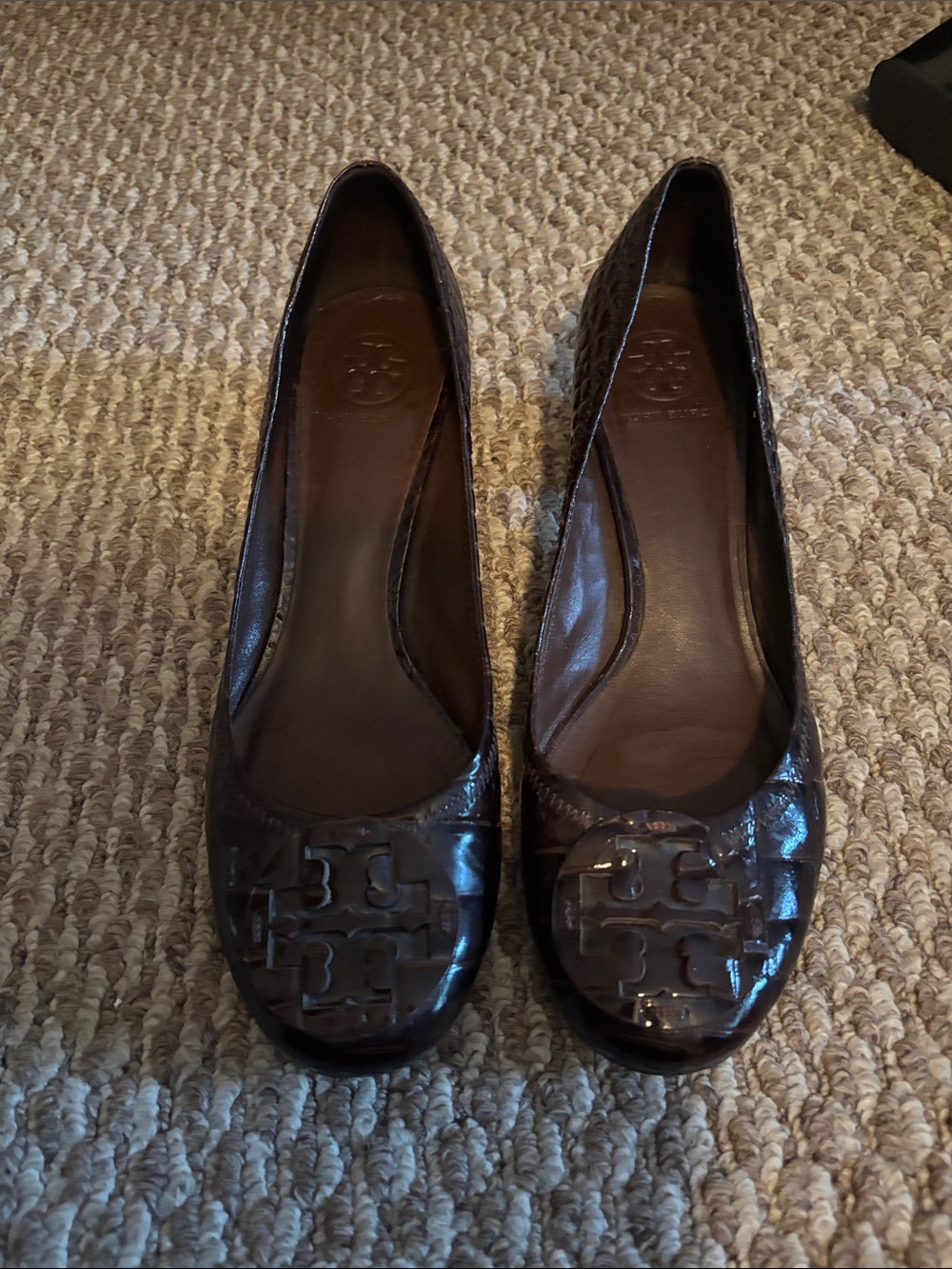 Tory Burch Chocolate Patent Leather Logo Ballet Flats